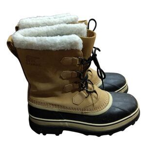 NWOT Sorel Caribou Boots Size 10 Buff